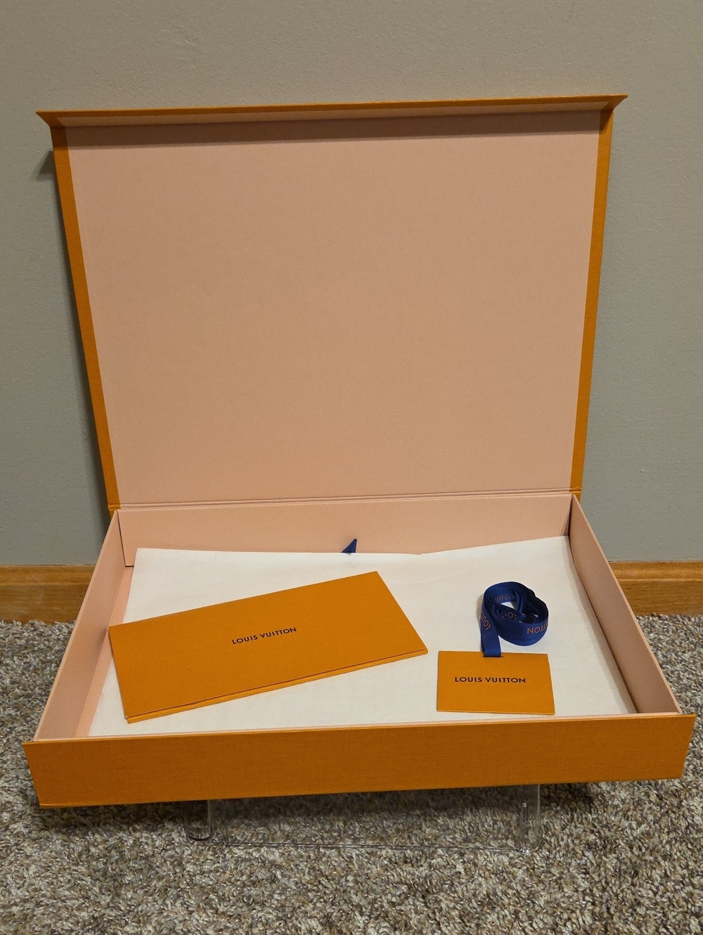 LOUIS VUITTON Large Gift Box With Ribbon And Tag